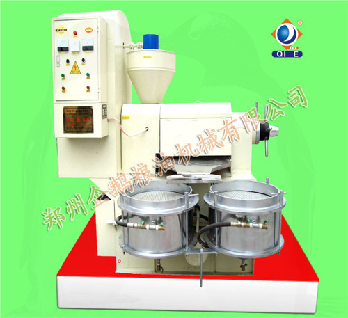 各種型號(hào)的榨油機(jī)設(shè)備證明了企鵝機(jī)械的實(shí)力(圖1)